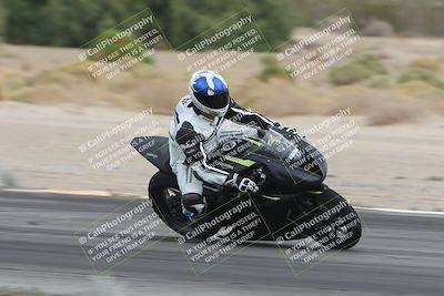 media/Nov-15-2025-Race Pace (Sat) [[8de605a2d8]]/Verified Riders/Turn 8 Inside (935am)/